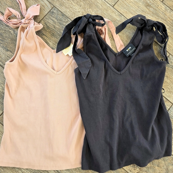Maeve Tops - Bundle Maeve Anthropologie Women's V-Neck Tie Strap Tops Tank Sleeveless Medium